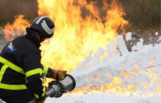 TCVN 7278-3:2025 – Nâng cao hiệu quả chữa cháy chất lỏng phân cực bằng bọt độ nở thấp