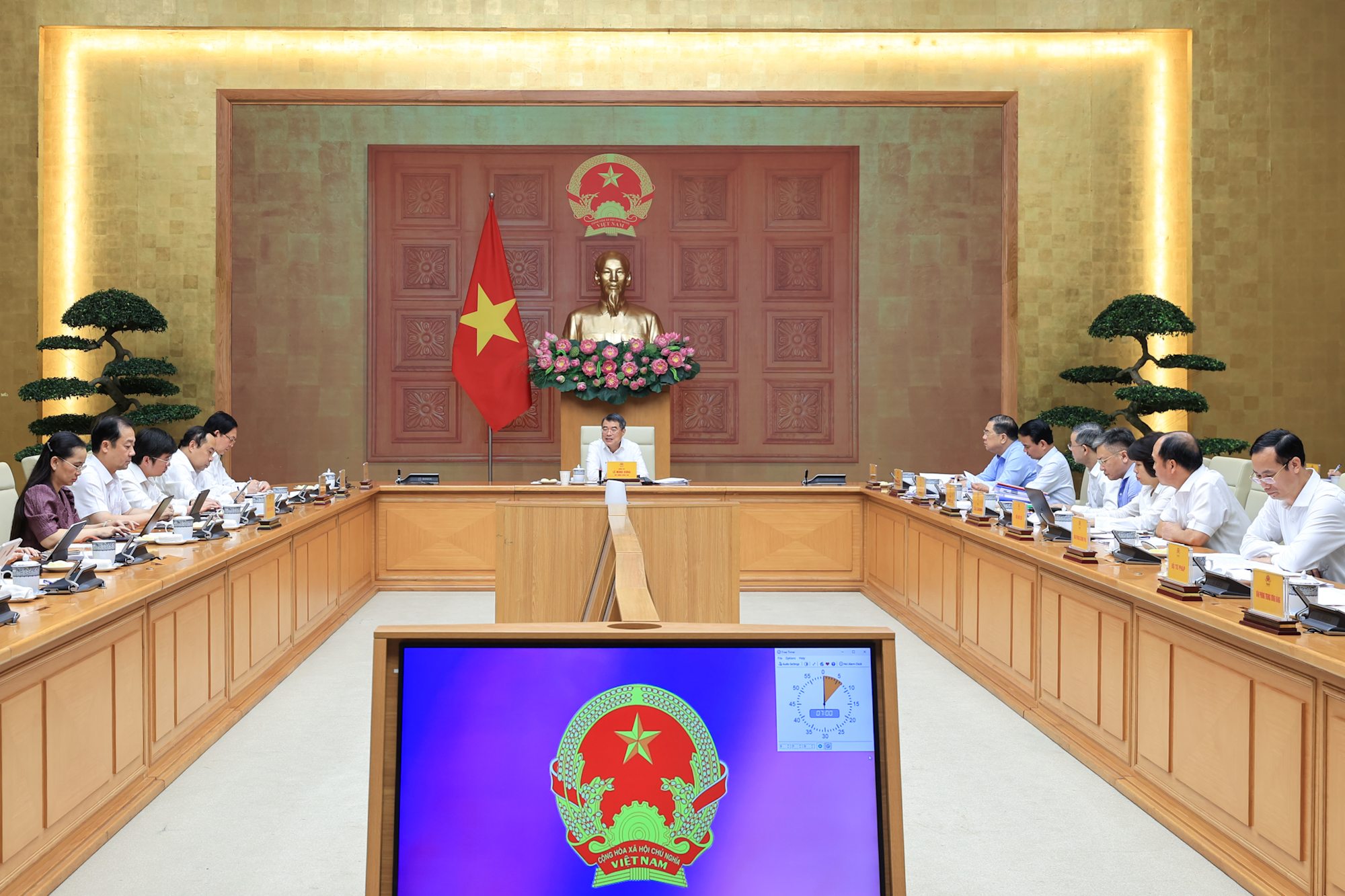 Ưu tiên nguồn lực, làm chủ công nghệ lõi, công nghệ chiến lược