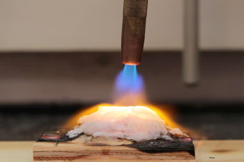 Sống sót sau cháy rừng: Biến đổi khí gel có thể là chìa khóa để cứu các công trình